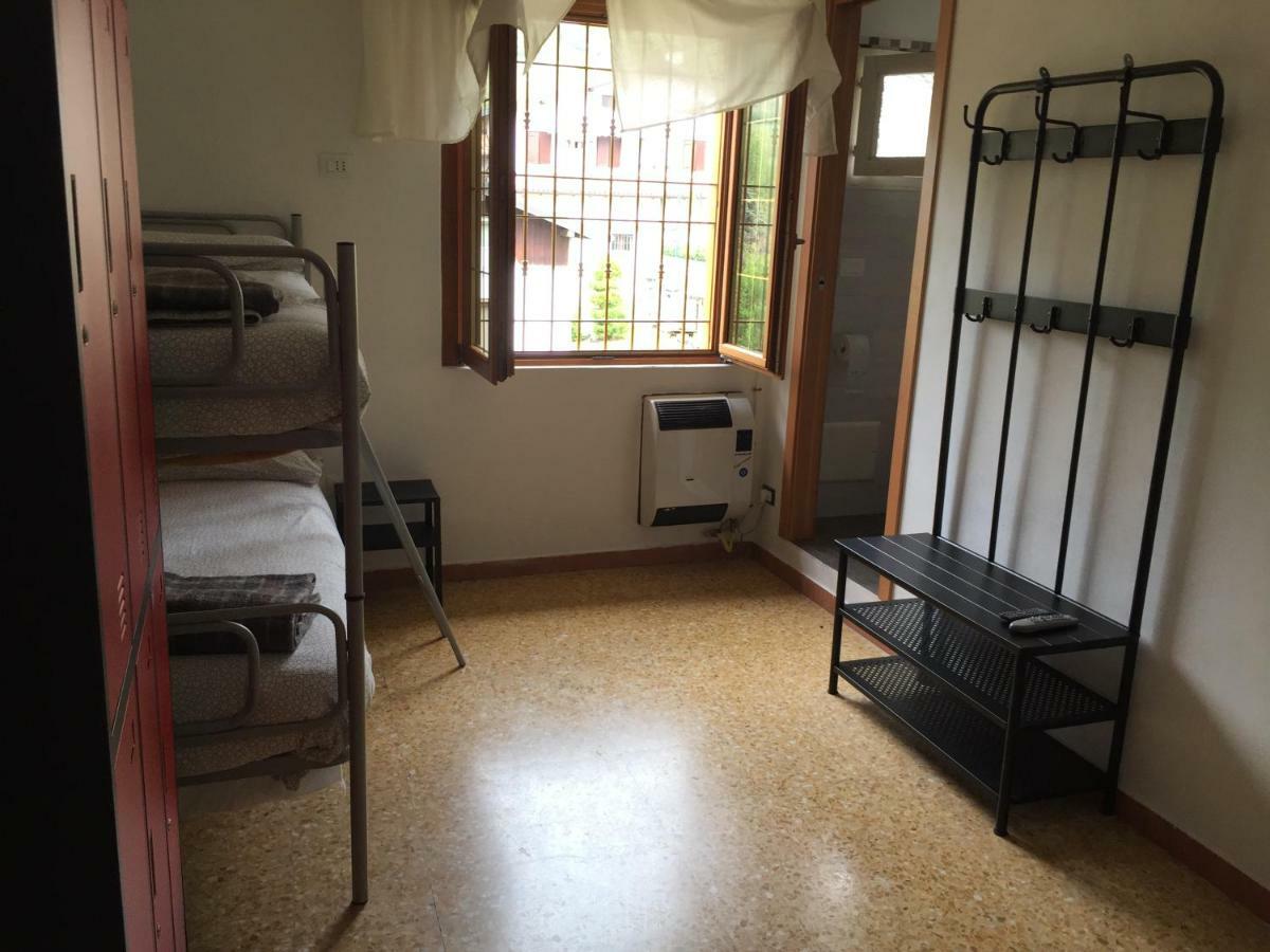 Ostello Trentapassi Zone Buitenkant foto